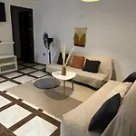 Apartamento De 2 Dormitorios Cerca Paseo Maritimo
