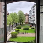Apartamento Con Garaje En El Centro De Zumaia