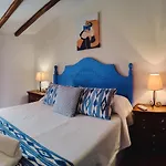 Masia De San Juan Casa Numero 1 En Castillo Con Piscina Y Aire Acondicionado