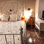 Casa Elina I I