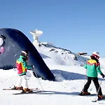 Vista Nevada Ski Lodge