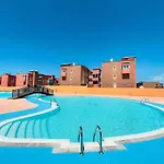 Casa Bamboo Corralejo apartamento luminoso y espacioso, piscina