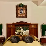 La Casona Del Tio Pedro