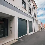 Laxiela Apartment