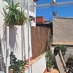 El Terrat de la Tecla (dúplex old town)