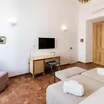 Casa Pizarro Hotel