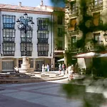 Dwo Abaster Suites