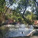 Apartamento Rural Arbequina, PISCINA CLIMATIZADA TERMAL Balneario el Salugral a 12 KILÓMETROS, 5 euros por persona