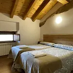 Palacio De Aralar Alta Familias