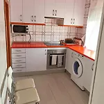 Chalet Entero Con Patio