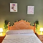 Chalet Entero Con Patio