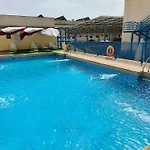 Acceso Sevilla Piscina Moderno Parking Gratis