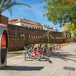Modern Atico, Close Macarena/Sevilla center
