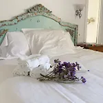 La Grulla Dorada