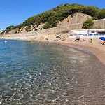 Casa Con Vista Y Jardin, A 20\' De La Playa