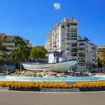Holiday Home Avenida del Pirata