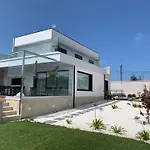 Casa Leiras
