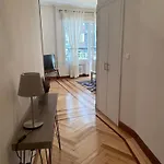 Luminoso Apartamento En Bilbao