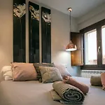 El Arco San Esteban by Unique Rooms