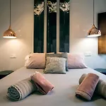 El Arco San Esteban by Unique Rooms