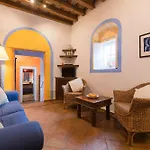 Casa Naranja - Califa Casas Vejer