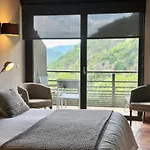 Hotel Rural-Spa Resguard Dels Vents