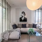 Akomodat En Precioso Y Moderno Con Jardin Y Parking
