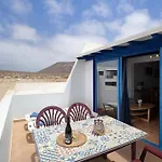 Vista Al Mar, La Graciosa