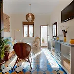 Casa El Tratado, Situada En El Casco Historico Con Patio Privado