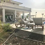 Villa Vista Bella Costa Adeje In Ruhiger Villengegend Mit Meerblick