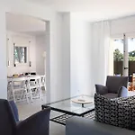 Casa Familiar