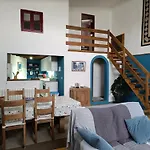 La Escuela Del Campo