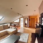 Atico Os Porches