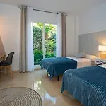 La Quinta Holidays