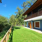 Apartamentos Montes Vindios