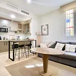 Lira Suite Home, Sevilla Centro