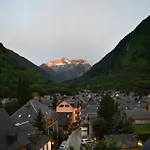 Apartamentos Deth Camin Reiau