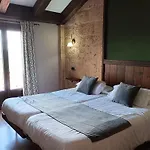 Hotel Rural los Tadeos