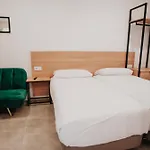 Polorooms