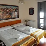 Apartamentos Las Margas Sabinanigo 3000