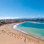 Designer Studio Apartment 100M From The Beach