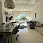 Amazing Apartment In Estepona Lagoon