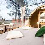 Horizonte Bubble Rooms