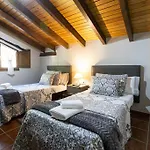 Apartamentos El Coritu