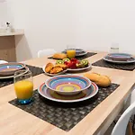 Apartamento \'Koala21\', Nuevo, Centrico Y Con Opcion De Parking