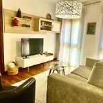 Apartamento Salon Moderno Con Plaza De Garaje Privada