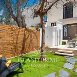 Family Garden Relax Holiday In Los Cristianos Lc26