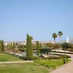 Girasol apartamento para 4 personas con piscina communitaria