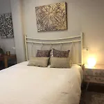 Tranquilo Y Acogedor Piso Con Encanto