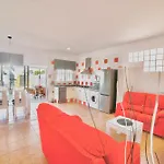 Villa Yuca Con Piscina Privada En Conil De La Frontera